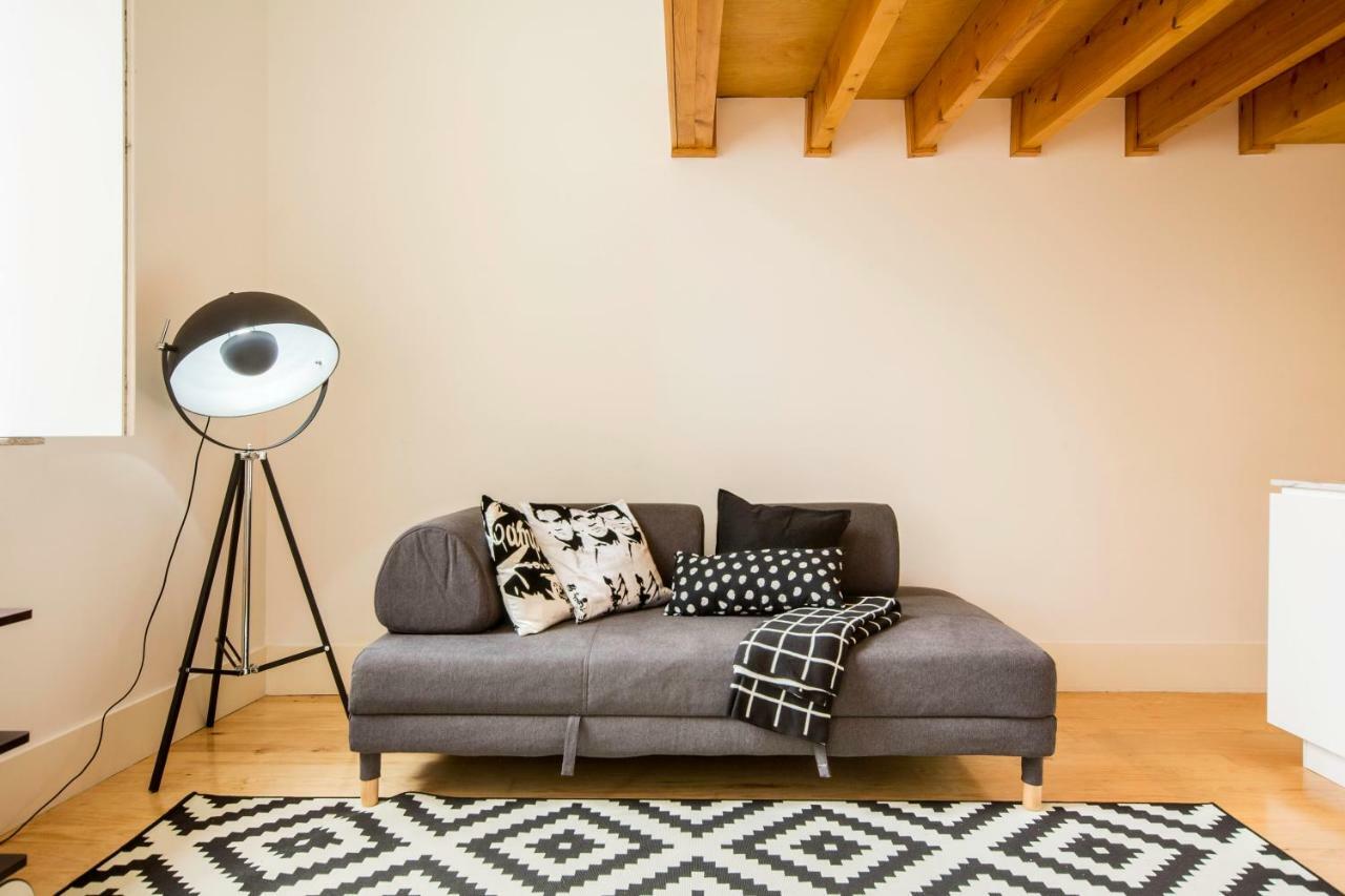 Invicta Courtyard Apartment Porto Bagian luar foto